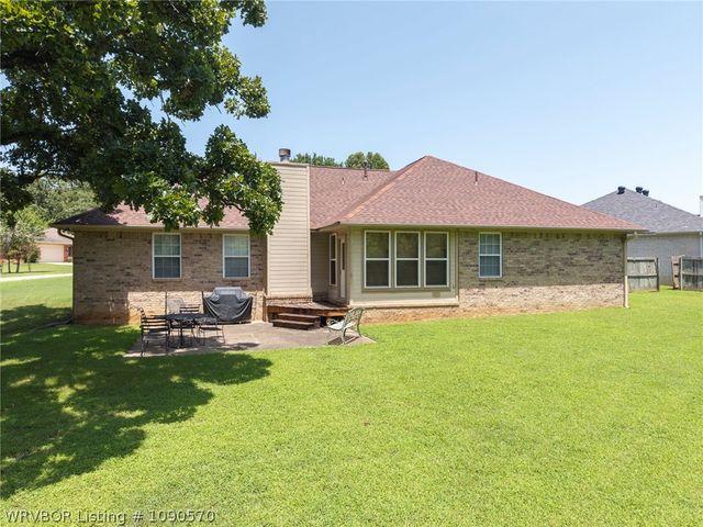 9504 Pointe Drive, Fort Smith, AR 72903