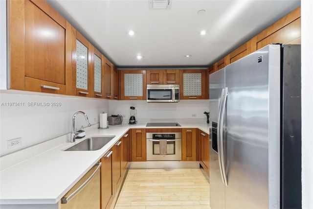 448 Ocean Drive 303, Miami Beach, FL 33139