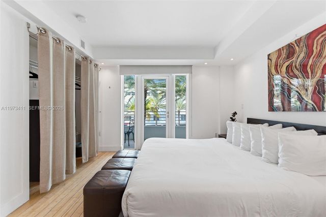 448 Ocean Drive 303, Miami Beach, FL 33139