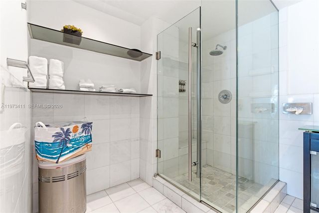 448 Ocean Drive 303, Miami Beach, FL 33139