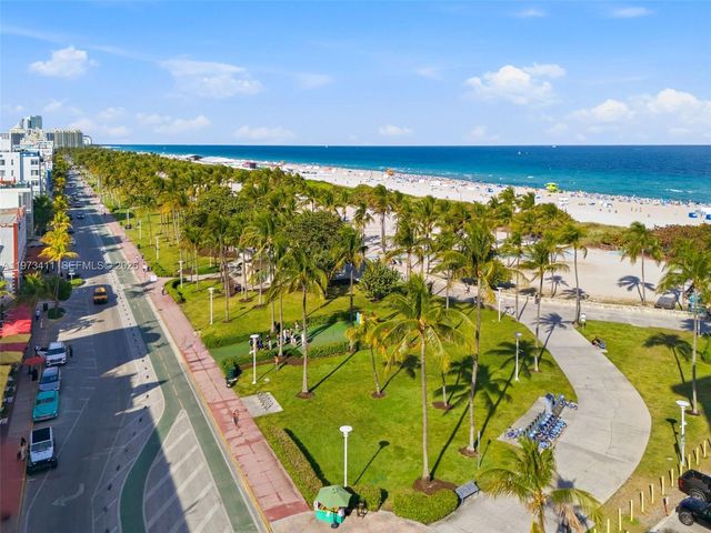 448 Ocean Drive 303, Miami Beach, FL 33139