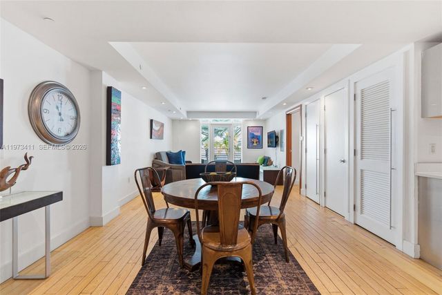 448 Ocean Drive 303, Miami Beach, FL 33139