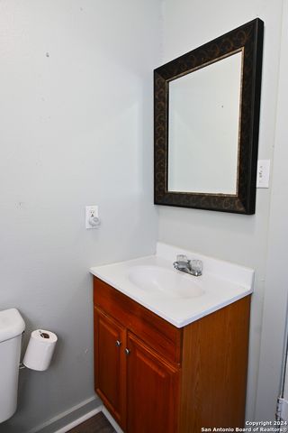 402 Michna, Seguin, TX 78155