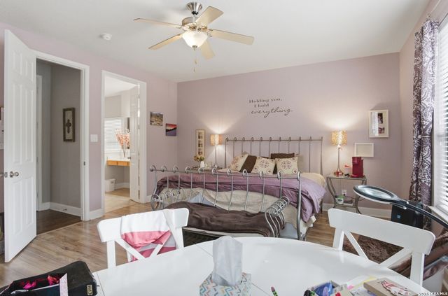 24118 Briarbrook, San Antonio, TX 78261