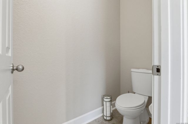 24118 Briarbrook, San Antonio, TX 78261