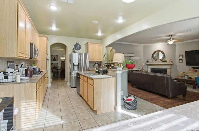 24118 Briarbrook, San Antonio, TX 78261