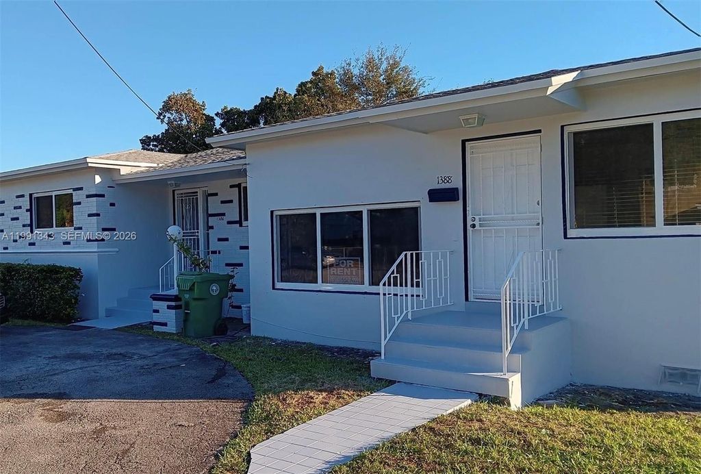 1386 NW 38th St 1, Miami, FL 33142