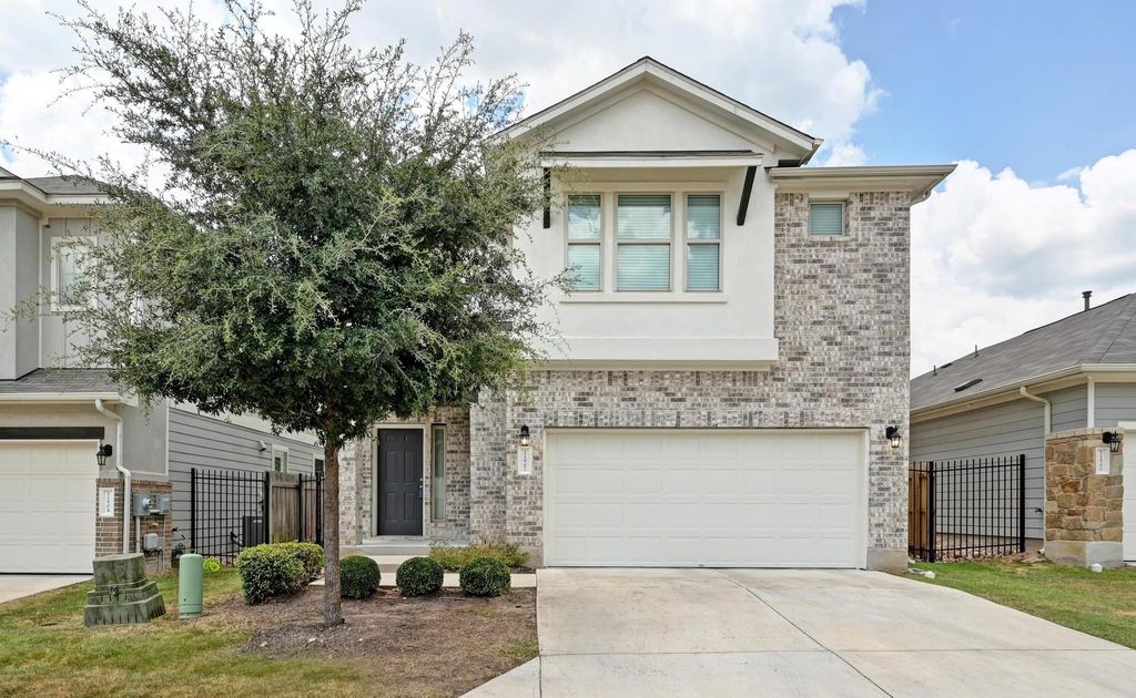 11902 Farrier LN 29, Austin, TX 78748