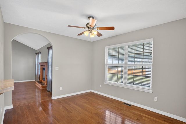 970 Owen Lane, Willard, MO 65781