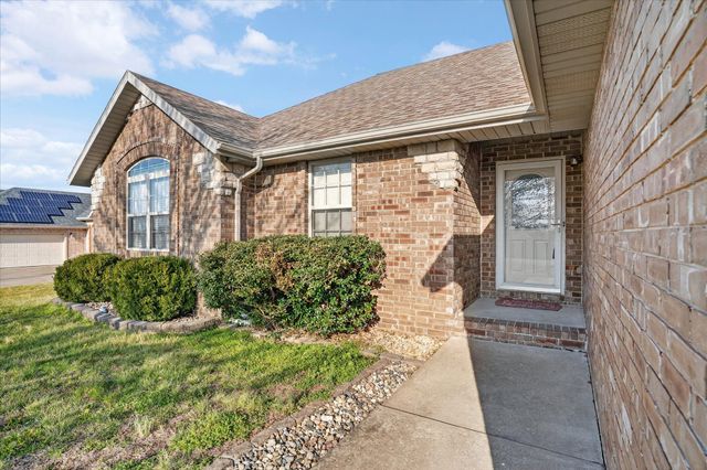 970 Owen Lane, Willard, MO 65781