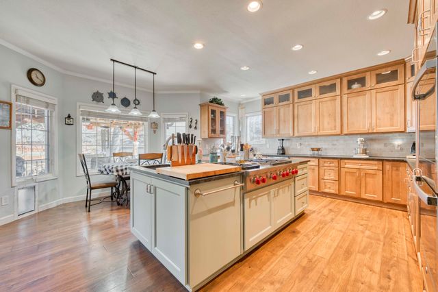 4257 E Misty Woods Street, Springfield, MO 65809