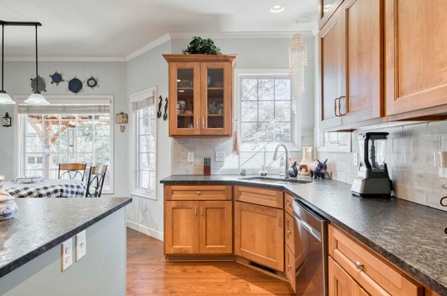 4257 E Misty Woods Street, Springfield, MO 65809