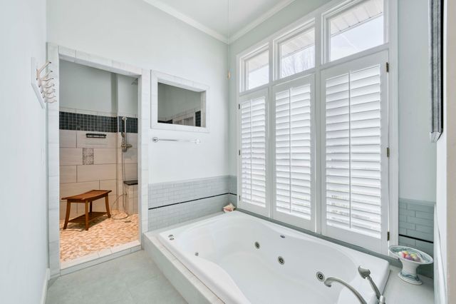 4257 E Misty Woods Street, Springfield, MO 65809