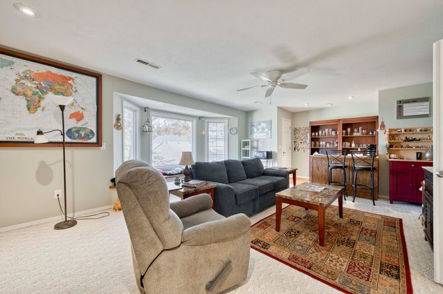 4257 E Misty Woods Street, Springfield, MO 65809