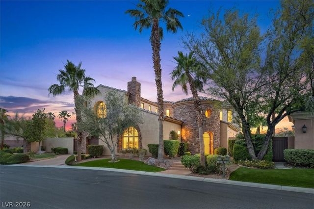 2490 Turtle Head Peak Drive, Las Vegas, NV 89135