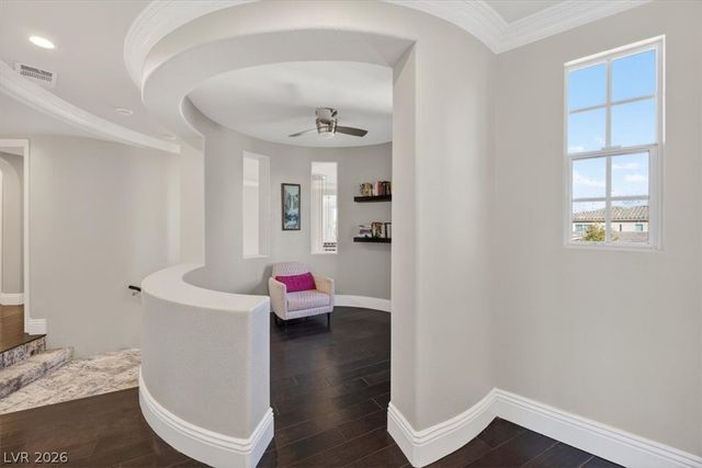 2490 Turtle Head Peak Drive, Las Vegas, NV 89135