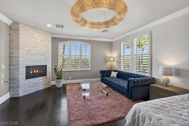 2490 Turtle Head Peak Drive, Las Vegas, NV 89135