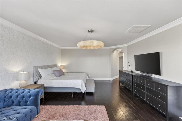 2490 Turtle Head Peak Drive, Las Vegas, NV 89135