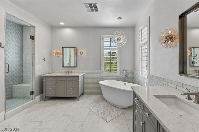 2490 Turtle Head Peak Drive, Las Vegas, NV 89135