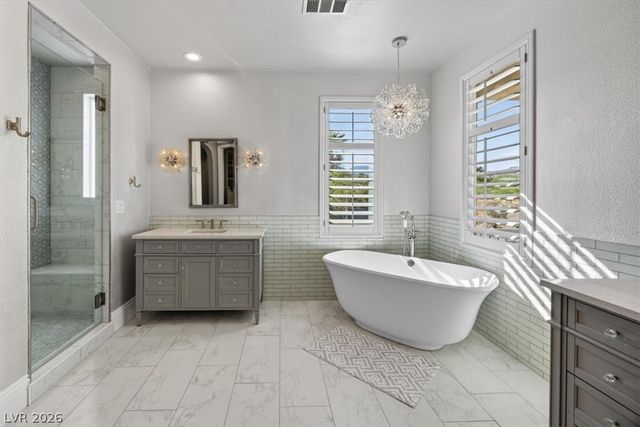 2490 Turtle Head Peak Drive, Las Vegas, NV 89135