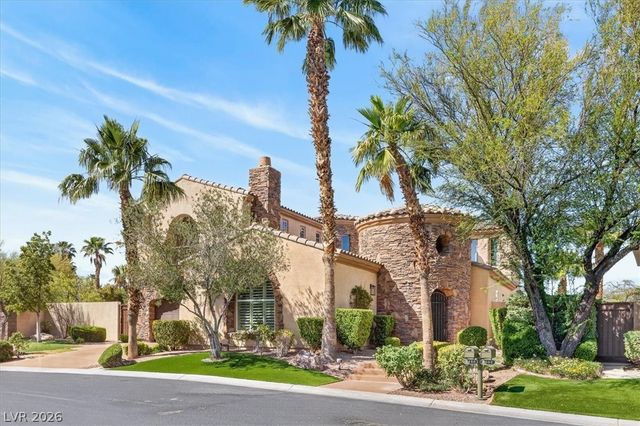 2490 Turtle Head Peak Drive, Las Vegas, NV 89135