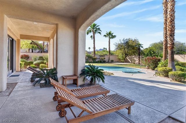 2490 Turtle Head Peak Drive, Las Vegas, NV 89135
