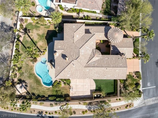 2490 Turtle Head Peak Drive, Las Vegas, NV 89135