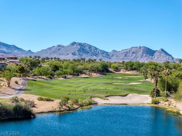 2490 Turtle Head Peak Drive, Las Vegas, NV 89135