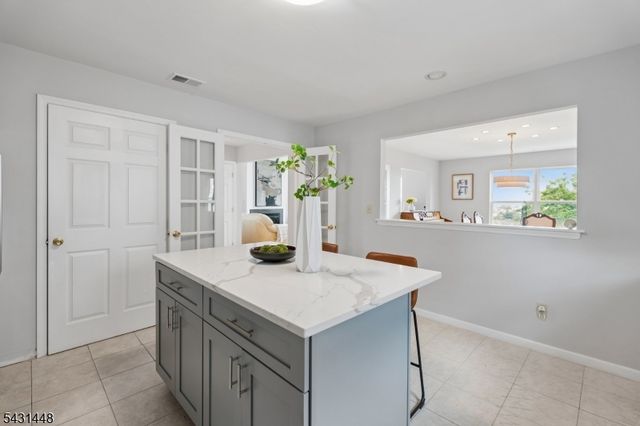 30 Witherspoon St, Nutley Twp., NJ 07110