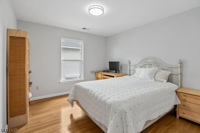 30 Witherspoon St, Nutley Twp., NJ 07110