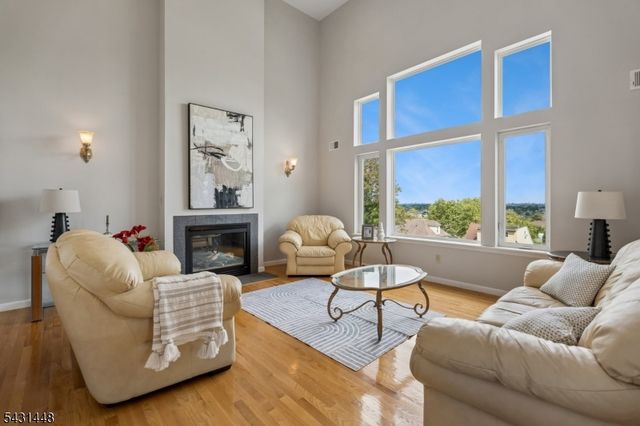 30 Witherspoon St, Nutley Twp., NJ 07110
