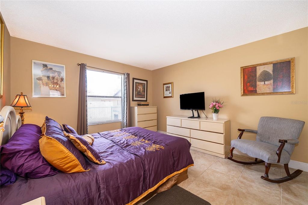 Image 12 of property listing at 2123 ST MARTEEN COURT, Kissimmee, FL 34741