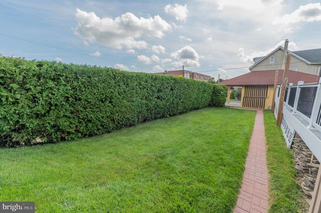 302 N 5TH ST, Emmaus, PA 18049