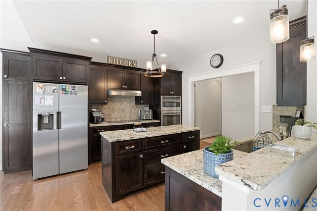 6009 Swans Ln, Mechanicsville, VA 23111