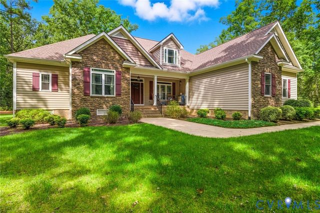 6009 Swans Ln, Mechanicsville, VA 23111