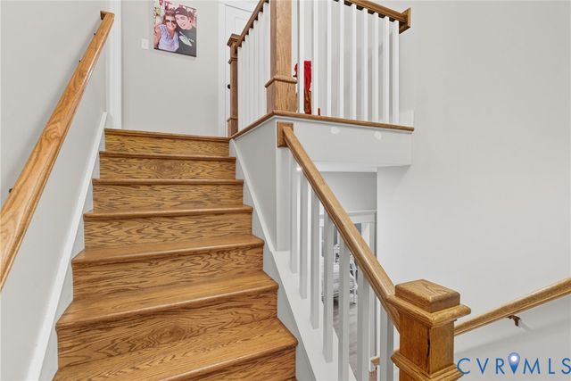 6009 Swans Ln, Mechanicsville, VA 23111