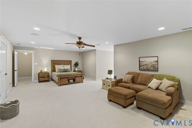 6009 Swans Ln, Mechanicsville, VA 23111