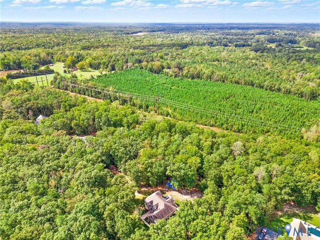 6009 Swans Ln, Mechanicsville, VA 23111