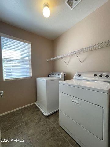 10024 E ISLETA Avenue, Mesa, AZ 85209