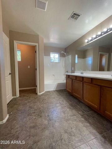10024 E ISLETA Avenue, Mesa, AZ 85209