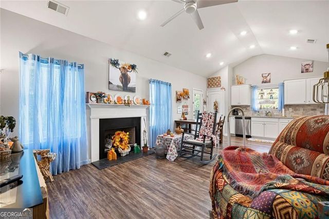 413 River Bluff Drive, Temple, GA 30179