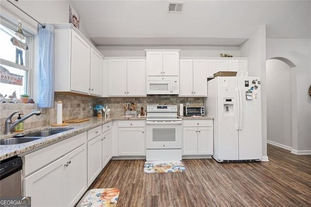 413 River Bluff Drive, Temple, GA 30179