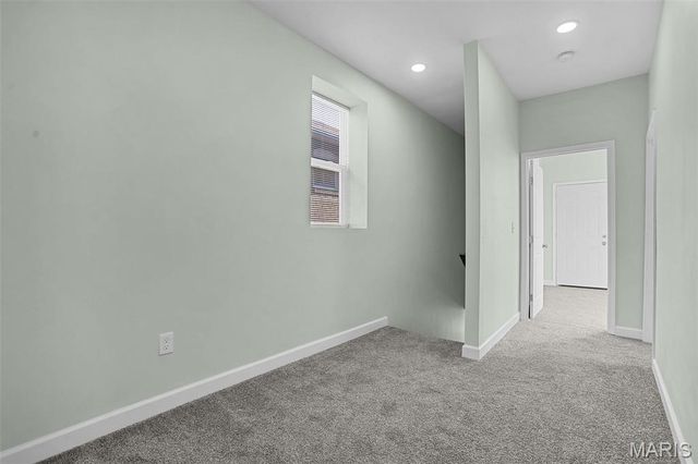 5027 S Grand Boulevard, St Louis, MO 63111