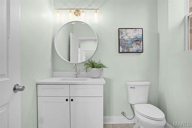 5027 S Grand Boulevard, St Louis, MO 63111