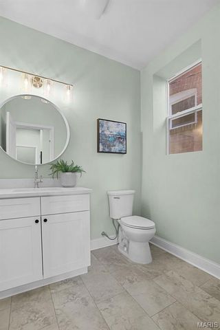 5027 S Grand Boulevard, St Louis, MO 63111