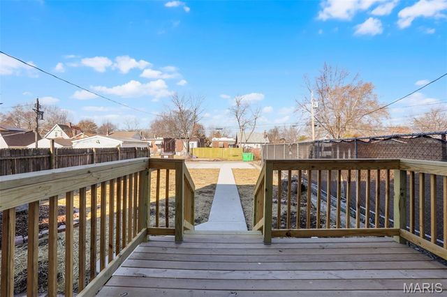 5027 S Grand Boulevard, St Louis, MO 63111