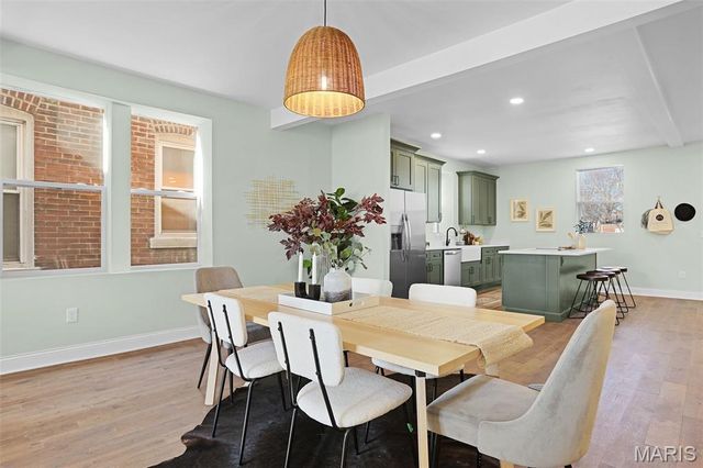 5027 S Grand Boulevard, St Louis, MO 63111