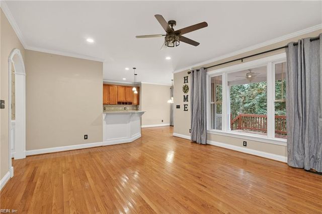 101 Lafayette PT, Carrollton, VA 23314