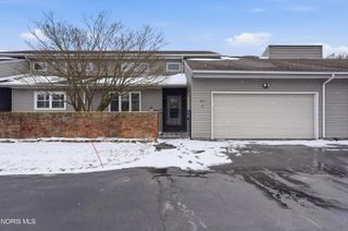 821 Fox Run Road, Apt 6, Findlay, OH 45840