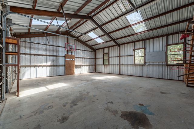 1445 County Road 428, Stephenville, TX 76401
